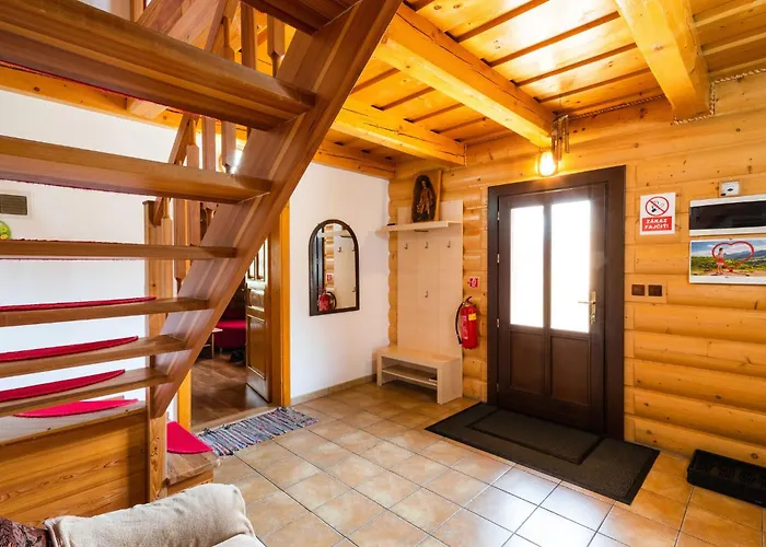 Drevenica U Petra 아파트